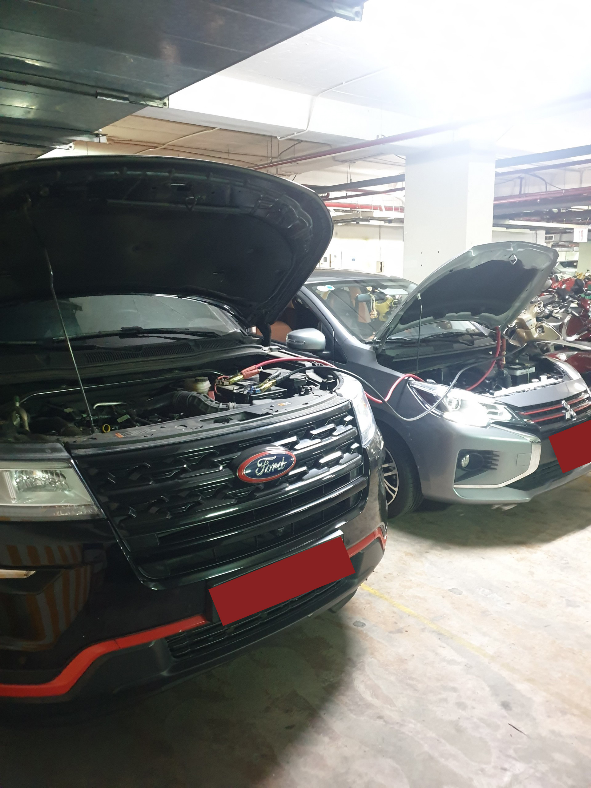 BQL MY HOUSE CHỦ ĐỘNG CHUẨN BỊ BÌNH KHÍ NÉN, BÌNH ẮC QUY ĐỂ BƠM BÁNH XE VÀ KÍCH BÌNH XE MÁY CHO CƯ DÂN SAU 3 THÁNG GIÃN CÁCH