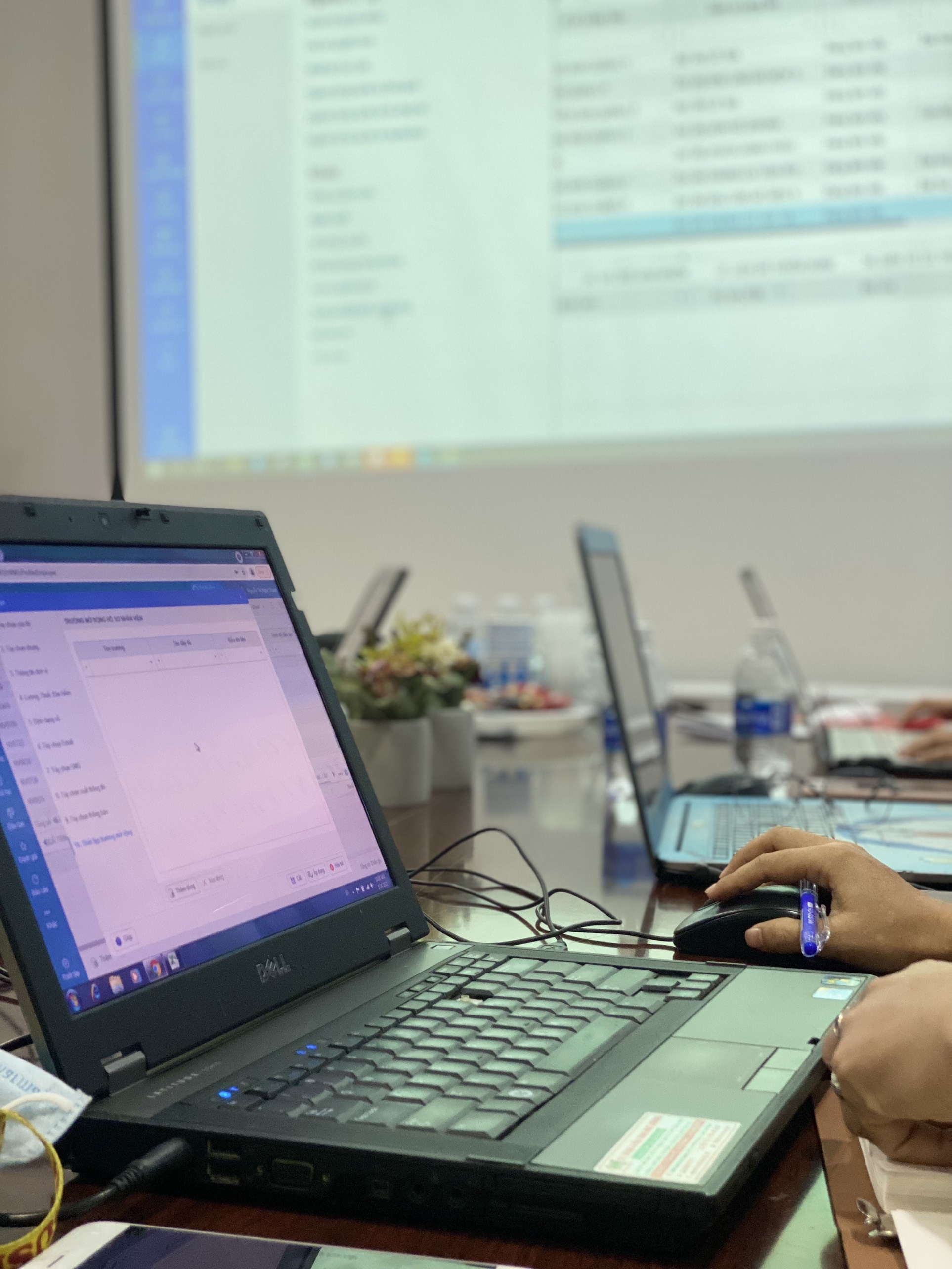 my house ap dung amis vao quan tri