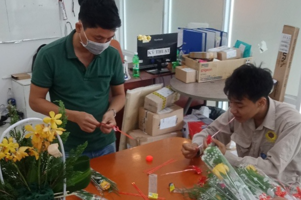 my-house-cham-soc-phu-nu-tai-cong-dong-my-house-trong-ngay-quoc-te-phu-nu-8-3