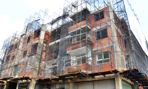 Gia tăng nhà cao tầng giá rẻ, chồng chất nỗi lo