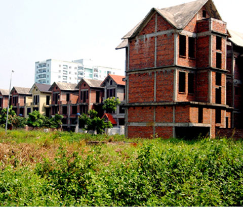 Giảm một nửa GTGT khi mua nhà ở thương mại