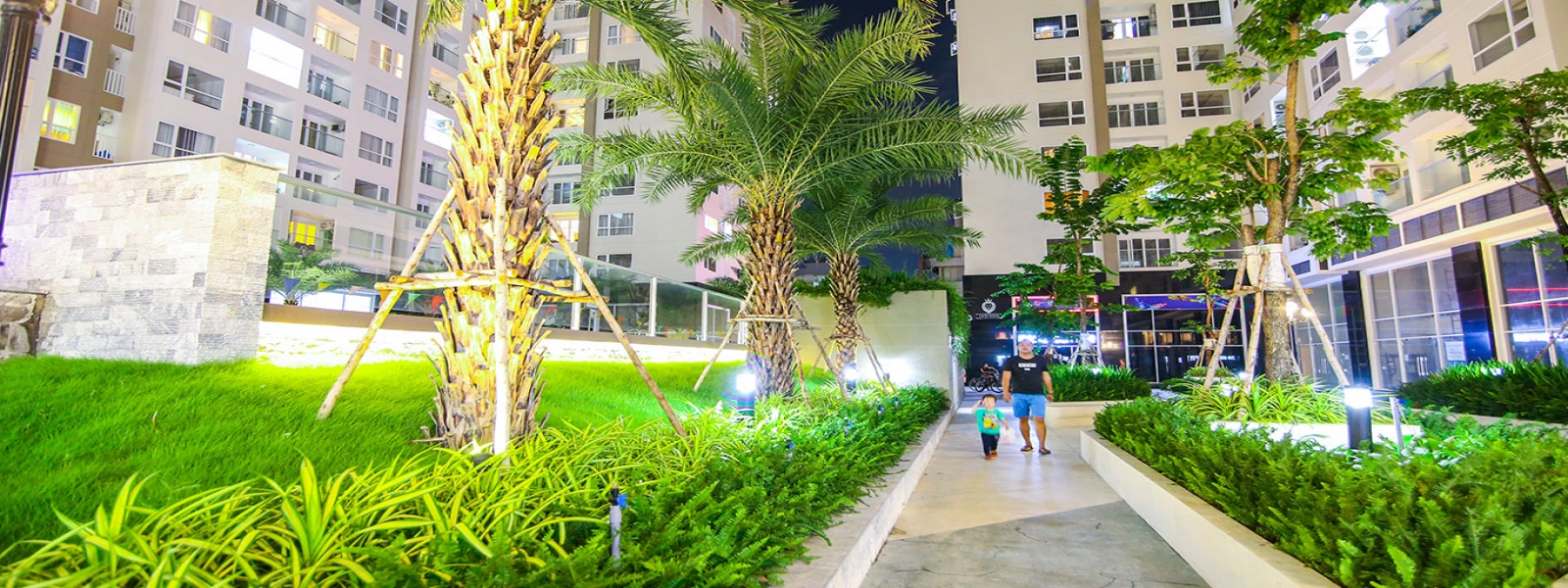 TOÀ NHÀ SKY CENTER